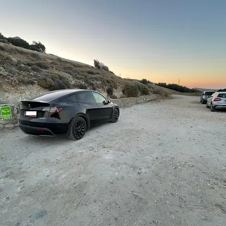 Playera F Sea View דירה